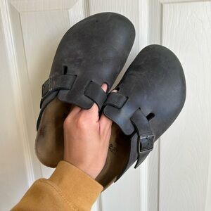 Size 39 (8.5) Birkenstock bostons
